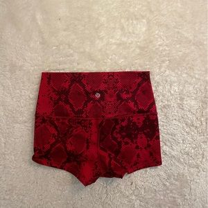SNAKESKIN LULULEMON MINI BIKE SHORTS